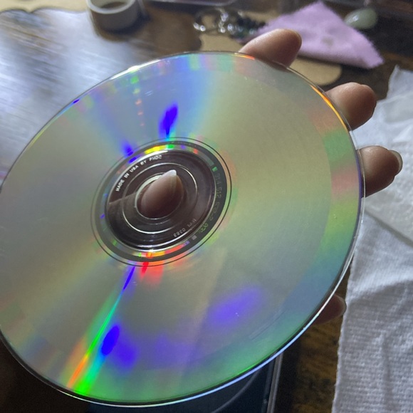 Elton John: Greatest Hits CD - Picture 5 of 9